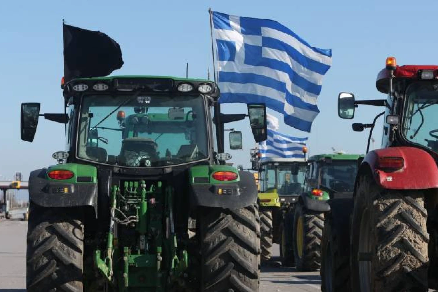 Τελεσίγραφο κυβέρνησης στους αγρότες: Plan B με κυρώσεις αν δεν αποχωρήσουν από τα μπλόκα -Νέα σύσκεψη στο Μαξίμου