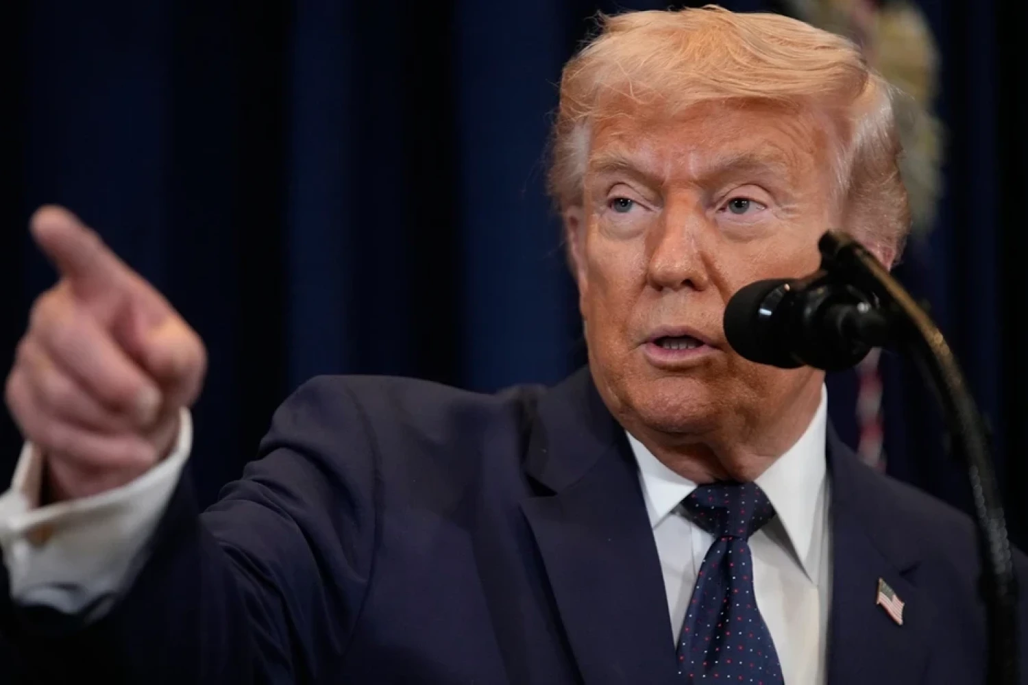 Τραμπ: Ο πόλεμος με το Ιράν θα τελειώσει σύντομα, δεν έχει απομείνει σχεδόν τίποτα να στοχεύσουμε