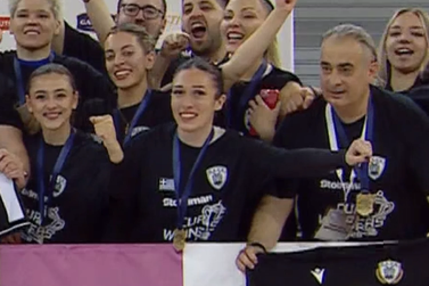 Γιαννιτσά: "Κυπελλούχες Ελλάδας" η Ελίνα Τροχίδου και η Ολυμπία Ανδρίτσου με τον ΠΑΟΚ στο χάντμπολ!