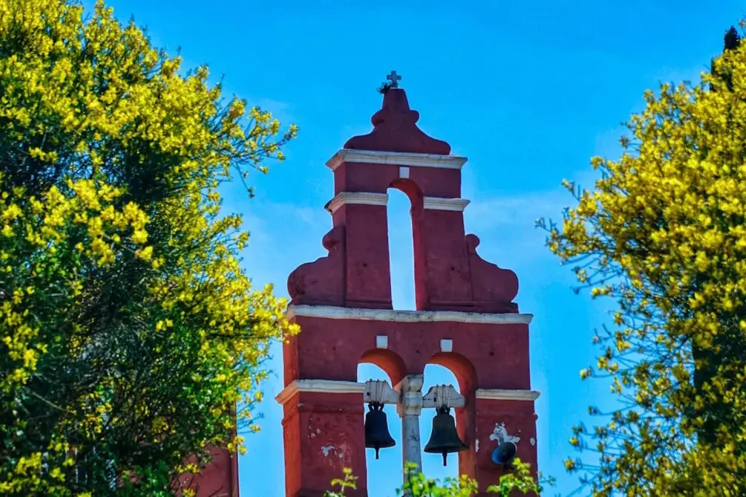 Καιρός Πάσχα – Καλλιάνος: «Καλοκαίρι» έως τη Μεγάλη Τετάρτη, «φθινόπωρο» έως το Μεγάλο Σάββατο με βροχές και «βουτιά» της θερμοκρασίας