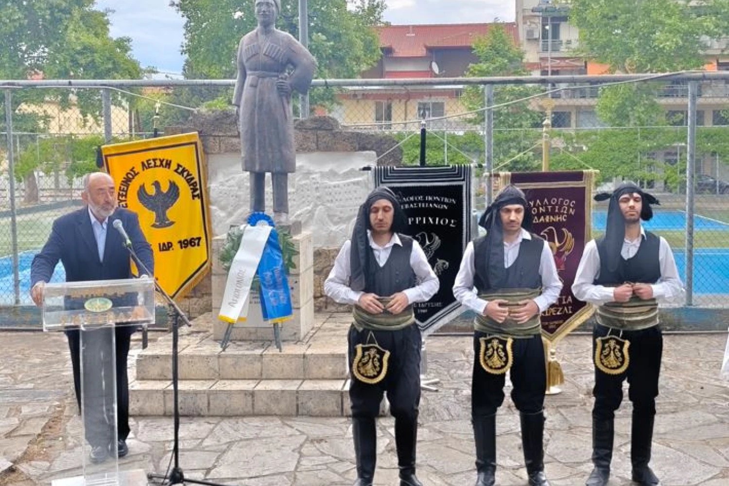 Σκύδρα: Στο άγαλμα του Βασίλειου Ανθόπουλου επετειακή εκδήλωση μνήμης για τη γενοκτονία των Ελλήνων του Πόντου