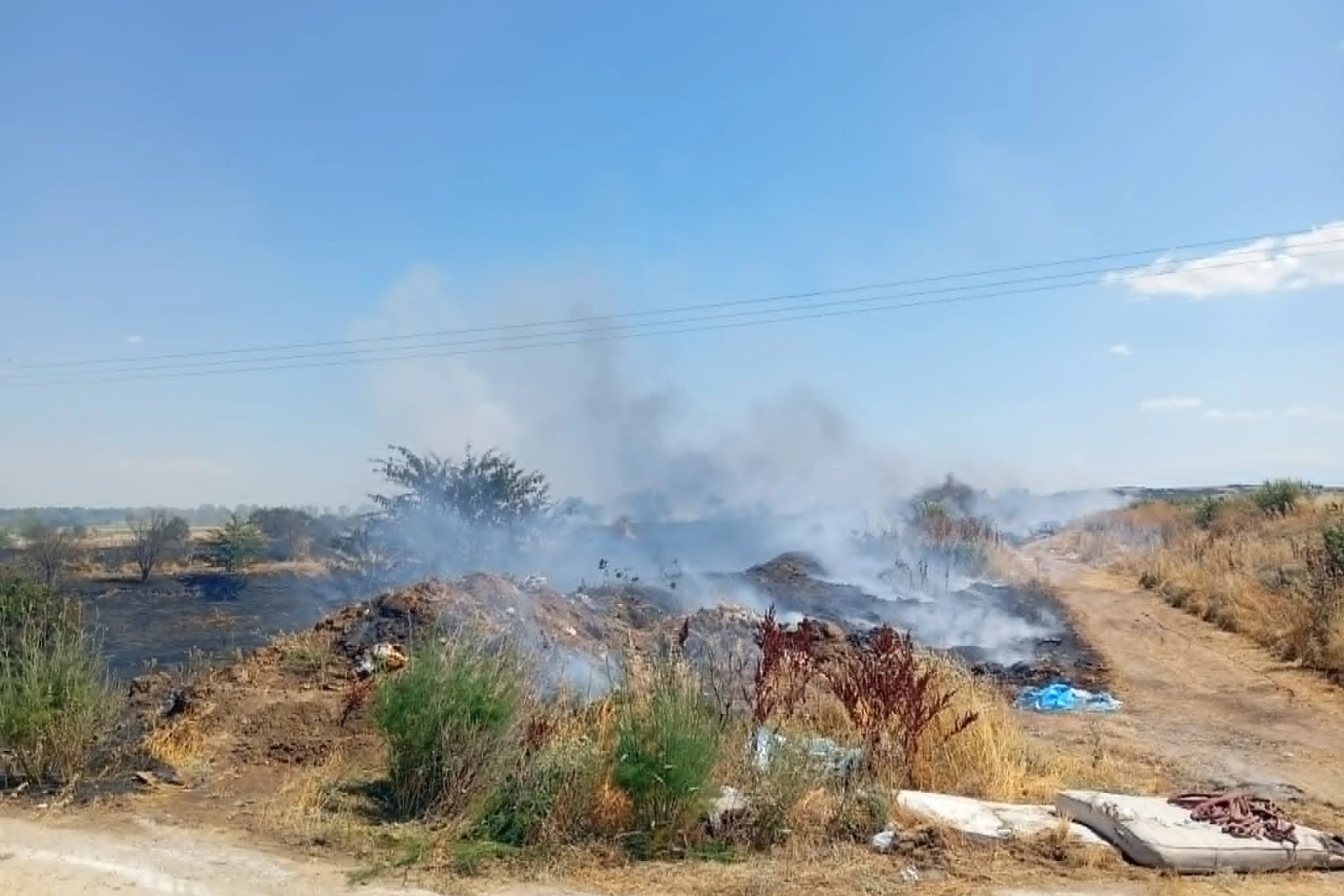 Το PELLANEWS στη φωτιά των Κουφαλίων/Η επιχείρηση έφερε επιτυχία (αποκλειστικές φώτος)