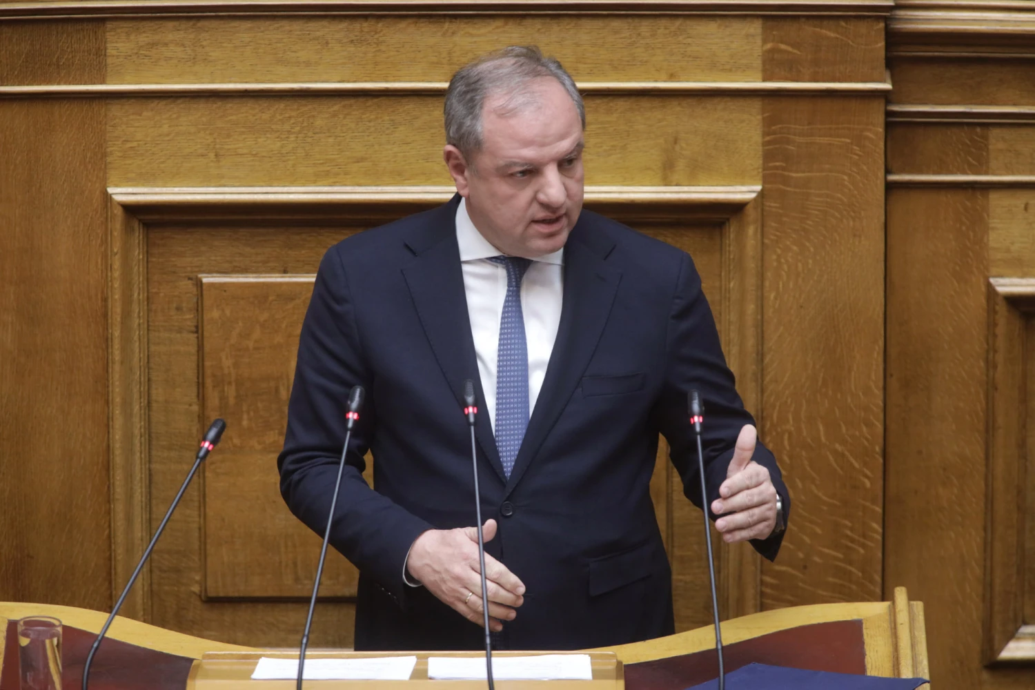 Κοινοβουλευτική ερώτηση του Διονύση Σταμενίτη για τα σοβαρά προβλήματα στις καλλιέργειες πυρηνόκαρπων