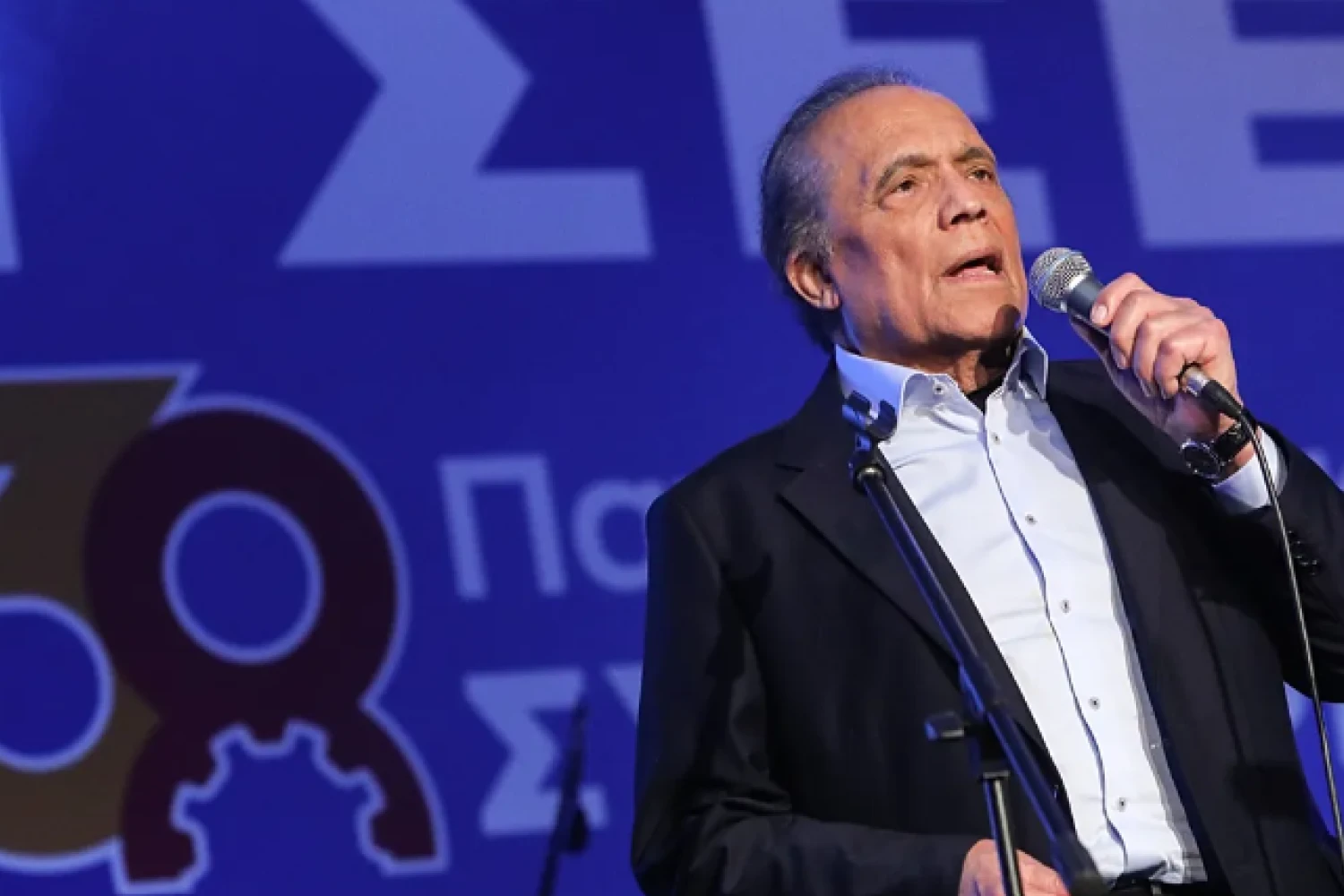 ΓΣΕΕ: Αποχαιρετούμε τον Λάκη Χαλκιά ένα σύμβολο του λαϊκού μας τραγουδιού κι έναν άνθρωπο με βαθιά κοινωνική και πολιτική συνείδηση