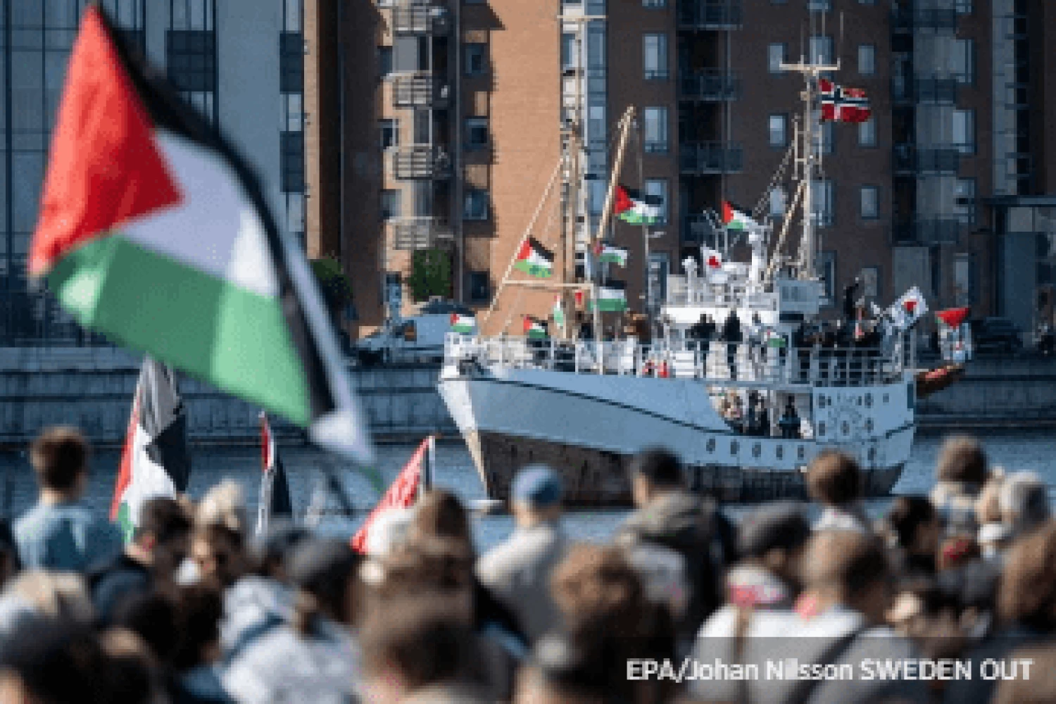 Eurovision: Πλοίο με ανθρωπιστική βοήθεια προς Γάζα αγκυροβόλησε στο λιμάνι του Μάλμε