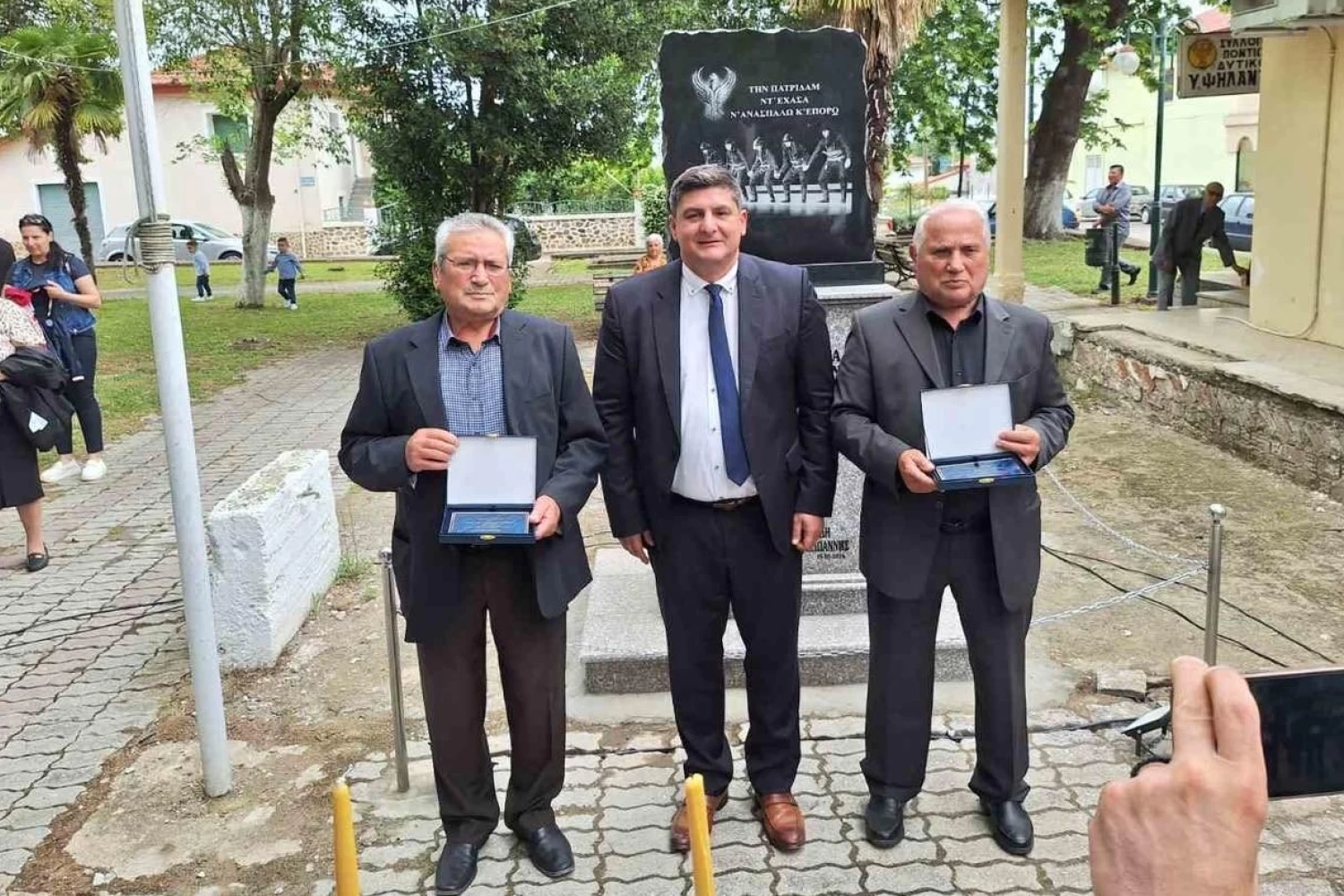 353.000 ψυχές τιμήθηκαν σε όλο τον Δήμο Πέλλας (φώτος)