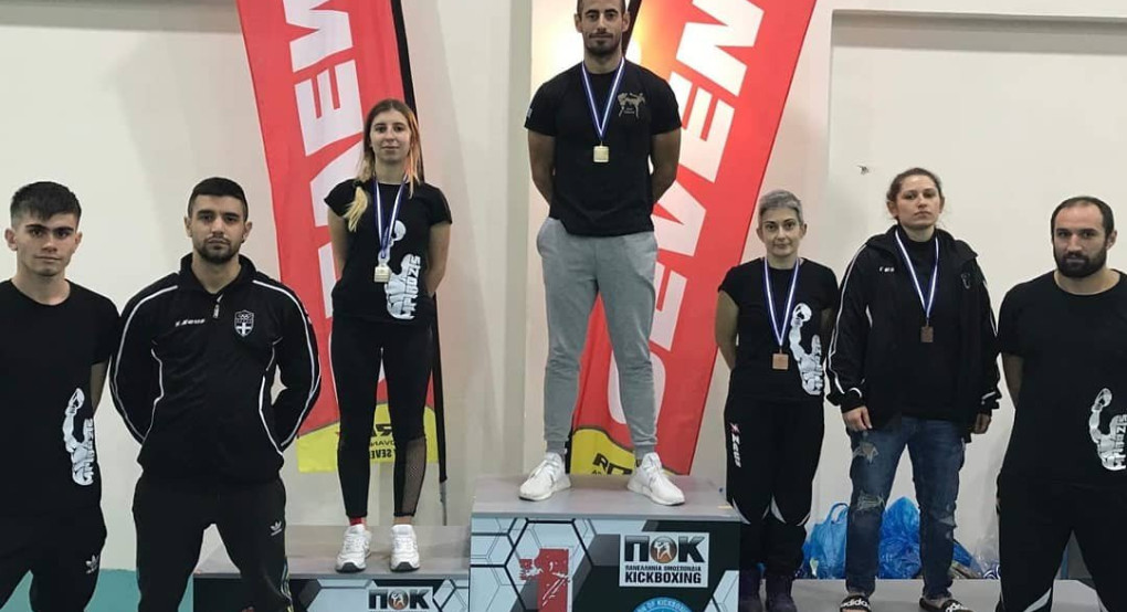 1 Χρυσό , 1 Αργυρό Και 2 Χάλκινα στο Πανελλήνιο Κικμποξινγκ για το. Α.Σ. Έδεσσας