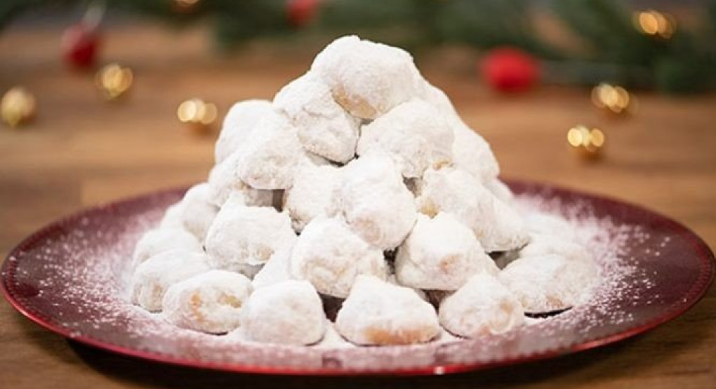 Βουτυράτοι μοναστηριακοί κουραμπιέδες