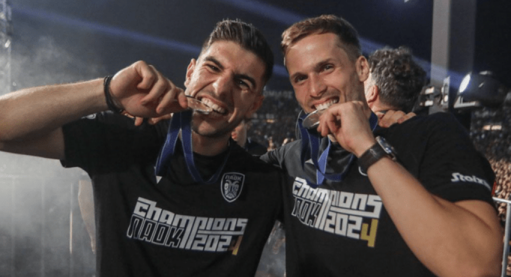 «Συμφωνία Κεντζιόρα - Ντιναμό για πρόωρη λύση της συνεργασίας τους, συνεχίζει στον ΠΑΟΚ!» «Συμφωνία Κεντζιόρα - Ντιναμό για πρόωρη λύση της συνεργασίας τους, συνεχίζει στον ΠΑΟΚ!»