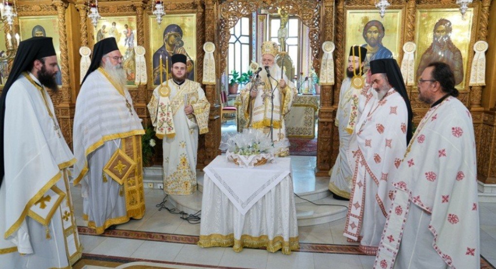 Μητροπολίτης Βέροιας Παντελεήμων: Εἶναι τόση ἡ λάμψη τῆς θεότητος καί τέτοιο τό μεγαλεῖο της πού ὑπερβαίνει κατά πολύ τίς ἀνθρώπινες ἀντοχές καί δυνατότητες Μητροπολίτης Βέροιας Παντελεήμων: Εἶναι τόση ἡ λάμψη τῆς θεότητος καί τέτοιο τό μεγαλεῖο της πού ὑπερβαίνει κατά πολύ τίς ἀνθρώπινες ἀντοχές καί δυνατότητες