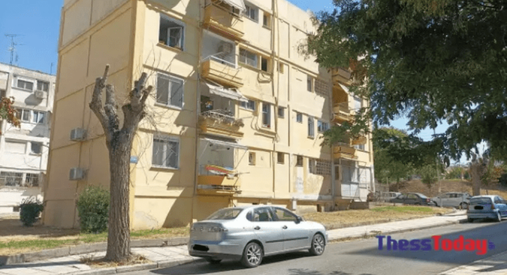Βαρύ το κλίμα στη γειτονιά όπου διέμενε το 8χρονο κοριτσάκι (ΦΩΤΟ) Βαρύ το κλίμα στη γειτονιά όπου διέμενε το 8χρονο κοριτσάκι (ΦΩΤΟ)