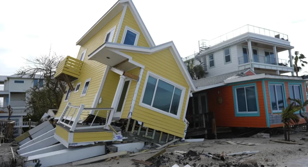 Φλόριντα: 16 νεκροί, πλημμύρες, ισοπεδωμένες περιοχές -Αποκαρδιωτικές εικόνες