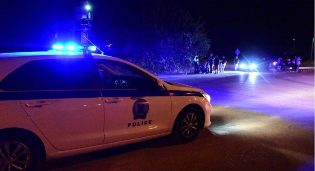 Ύποπτο όχημα σε χωριό της Αλμωπίας: Προσοχή στους γονείς!! Ύποπτο όχημα σε χωριό της Αλμωπίας: Προσοχή στους γονείς!!