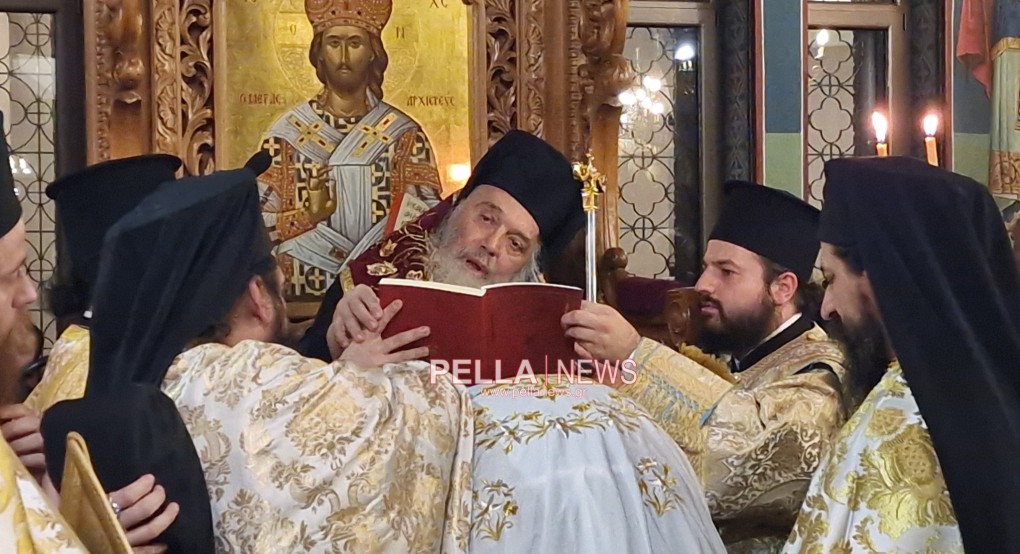 Άξιοι: Νέος Αρχιμανδρίτης και Αναγνώστης στην ΙΜ Εδέσσης Άξιοι: Νέος Αρχιμανδρίτης και Αναγνώστης στην ΙΜ Εδέσσης