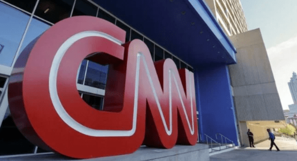 CNN: Απέκλεισε σχολιαστή που είπε σε μουσουλμάνο δημοσιογράφο «ελπίζω να μην ανατιναχθεί ο βομβητής σας» CNN: Απέκλεισε σχολιαστή που είπε σε μουσουλμάνο δημοσιογράφο «ελπίζω να μην ανατιναχθεί ο βομβητής σας»