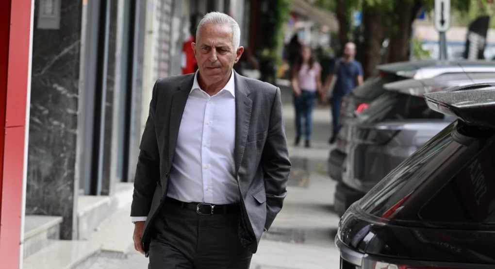 Ευάγγελος Αποστολάκης: Το παρασκήνιο της εξόδου του από τον ΣΥΡΙΖΑ - Βολές από Κουμουνδούρου, οργή από Τσίπρα Ευάγγελος Αποστολάκης: Το παρασκήνιο της εξόδου του από τον ΣΥΡΙΖΑ - Βολές από Κουμουνδούρου, οργή από Τσίπρα