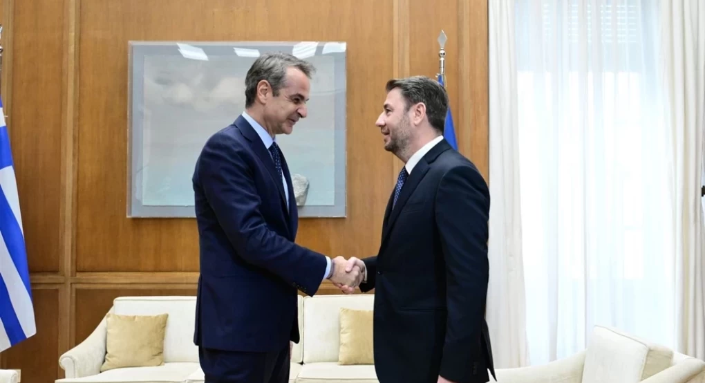 Το ταγκό των Χριστουγέννων για Μητσοτάκη-Ανδρουλάκη; Τα σημεία σύγκλισης και οι διαφωνίες Το ταγκό των Χριστουγέννων για Μητσοτάκη-Ανδρουλάκη; Τα σημεία σύγκλισης και οι διαφωνίες