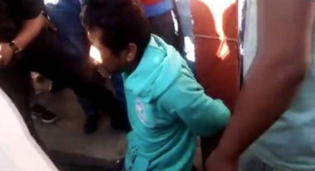 Έκαψαν ζωντανό παιδόφιλο που βίασε και σκότωσε 6χρονη