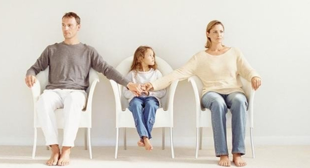 Δημιουργώντας μια «ιστορία διαζυγίου» για τα παιδιά