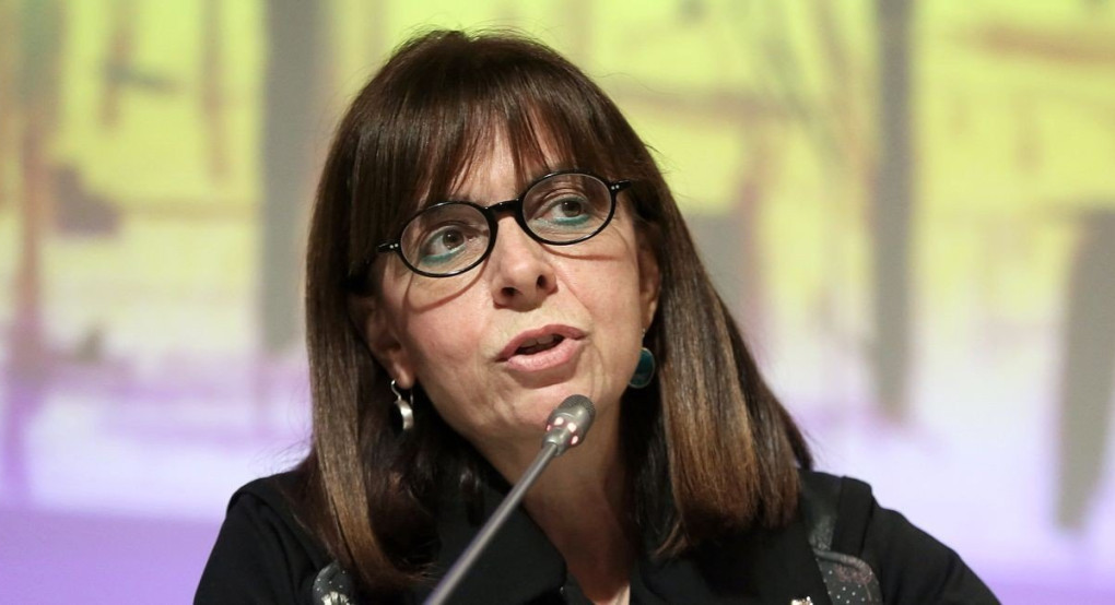 Δείτε τι ομάδα είναι η νέα πρόεδρος της Δημοκρατίας 