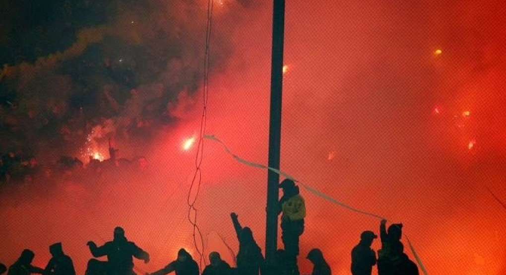 Σύλληψη οπαδού του Άρη στο «Κλ. Βικελίδης» για «πυροτεχνικές κατασκευές»