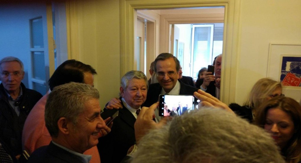 Ανοίγει το γραφείο του ο Αντώνης Σαμαράς - Στο πλευρό του η Γεωργία Γκικα 