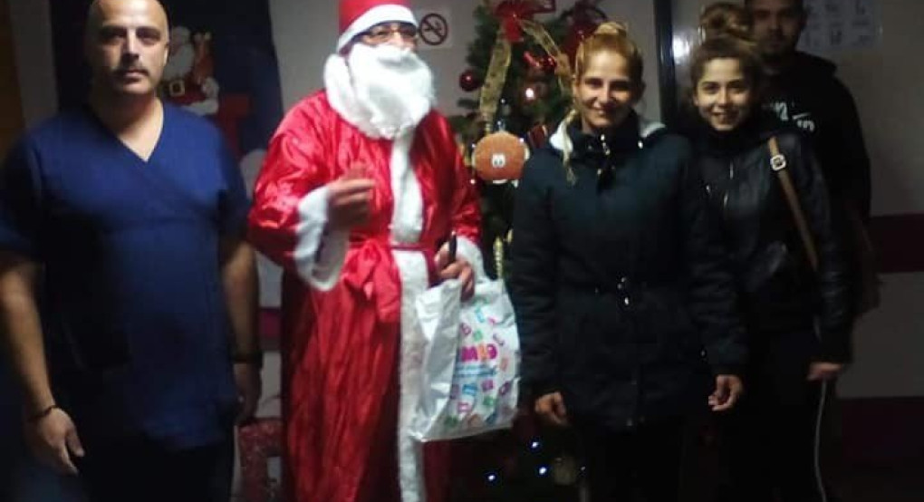 Μοίρασαν χαμόγελα στην Παιδιατρική του Νοσοκομείου Γιαννιτσών