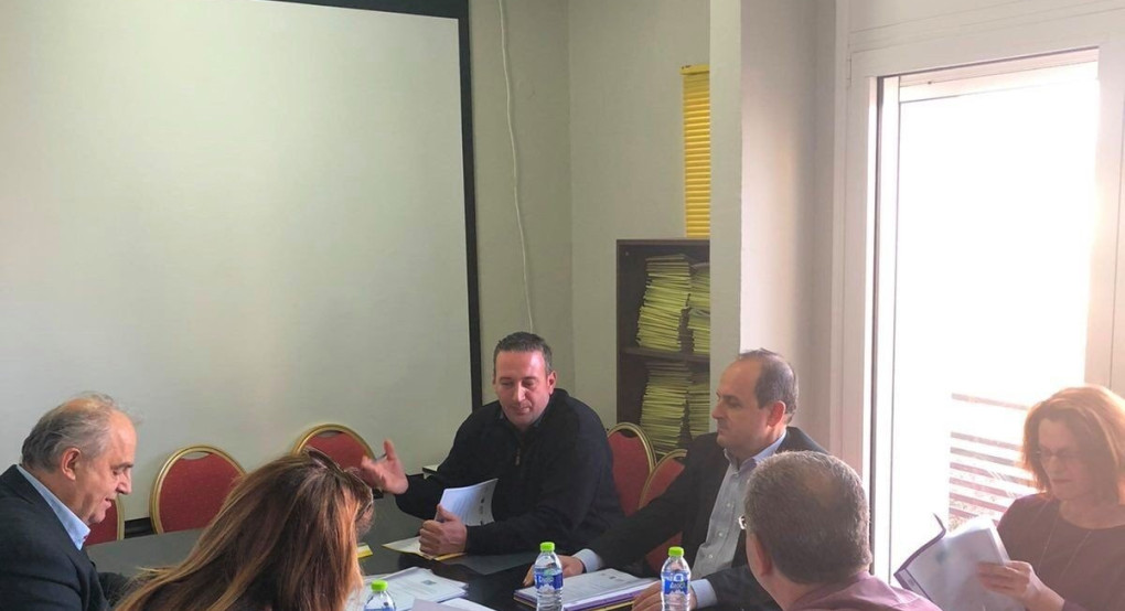 Αραβησσός: Χρηματοδοτείται η αποπεράτωση των αποδυτηρίων του γηπέδου