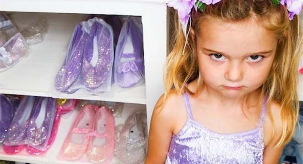 Κακομαθαίνουν τα παιδιά από την έκφραση της αγάπης;