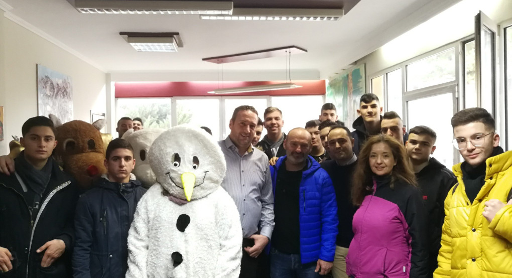 Κάλαντα στον δήμαρχο Αλμωπίας