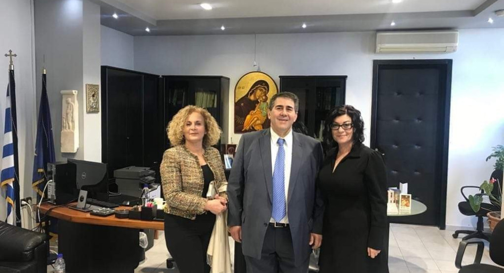 Πρωτοχρονιά στο γραφείο!! 