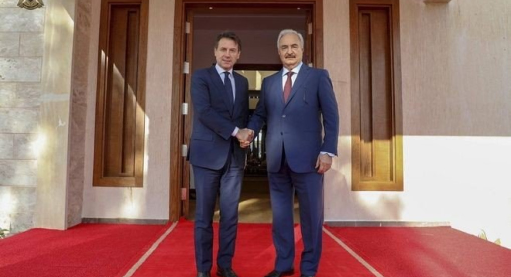 Απορία Χάφταρ: Γιατί δεν καλείται και η Ελλάδα στο Βερολίνο;