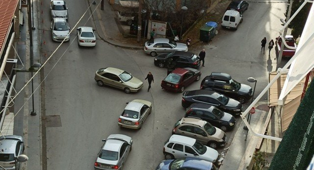 Χριστουγεννιάτικο...τσούγκρισμα σε Μαγκριώτη-Βαρελά 