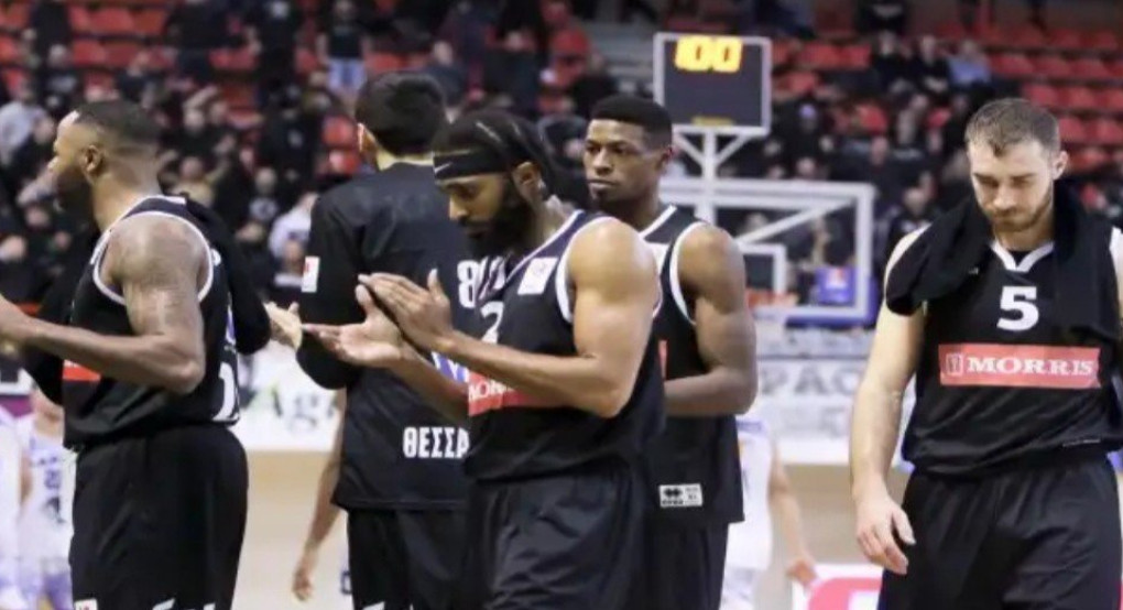 Βυθίζεται ο ΠΑΟΚ