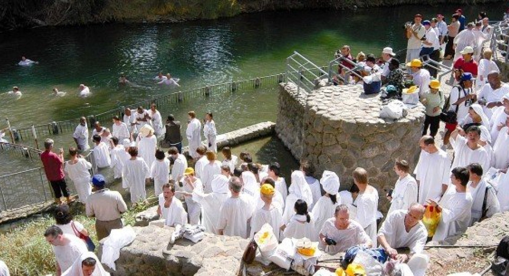 Ιορδάνης ποταμός: Εμπόλεμη ζώνη και πόλος έλξης χιλιάδων πιστών