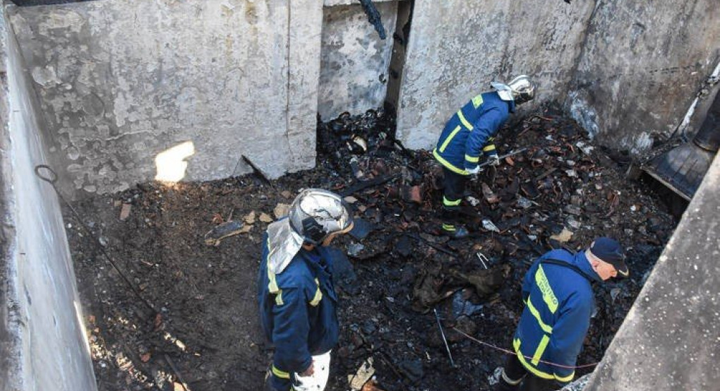 Άργος: Εντοπίστηκαν οστά στο καμένο σπίτι