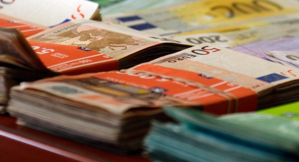 Στο εδώλιο η «γυναίκα αράχνη» που εξαπάτησε συνταξιούχο και του άρπαξε 120.000 ευρώ