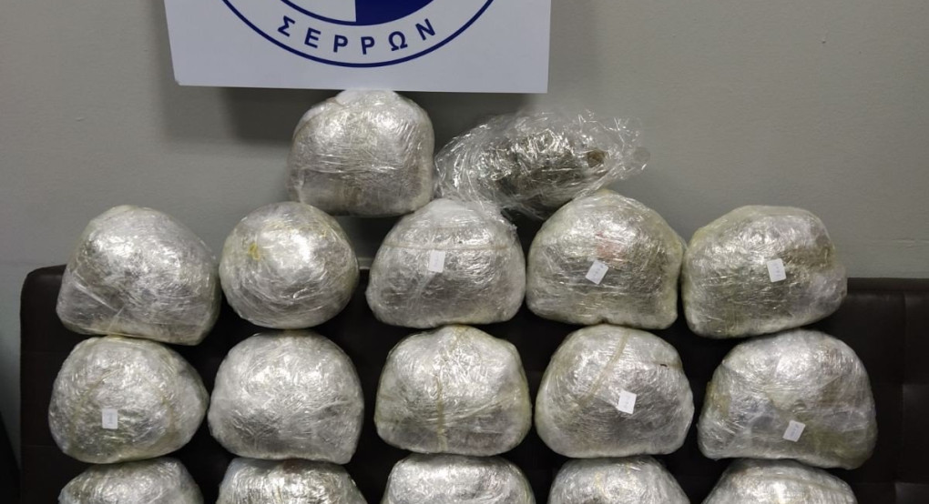Συνελήφθη 44χρονος σε αποθήκη του οποίου εντοπίστηκαν πάνω από 17 κιλά κάνναβη