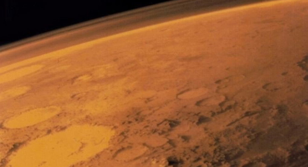 Μυστήριο με τον Άρη: Χάνει πιο γρήγορα το λιγοστό νερό του