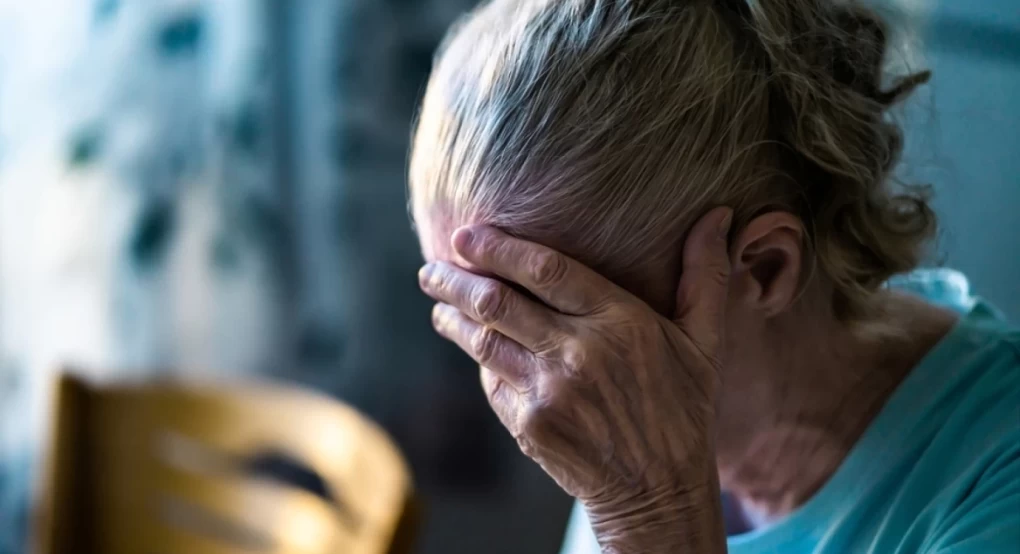 Τον απόλυτο εφιάλτη έζησε ηλικιωμένη γυναίκα στον Βόλο από τον γιο της, την χτυπούσε διαρκώς Τον απόλυτο εφιάλτη έζησε ηλικιωμένη γυναίκα στον Βόλο από τον γιο της, την χτυπούσε διαρκώς