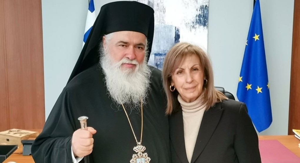 Συνάντηση της Περιφερειάρχη Κεντρικής Μακεδονίας Αθηνάς Αηδονά με τον Μητροπολίτη Νεαπόλεως και Σταυρουπόλεως Βαρνάβα Συνάντηση της Περιφερειάρχη Κεντρικής Μακεδονίας Αθηνάς Αηδονά με τον Μητροπολίτη Νεαπόλεως και Σταυρουπόλεως Βαρνάβα