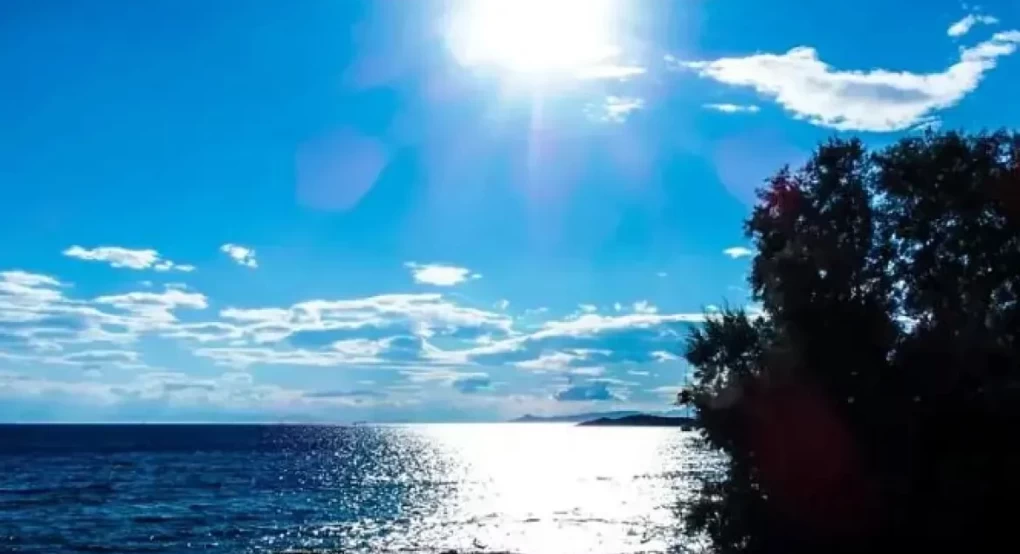 Αίθριος καιρός με τον υδράργυρο να σκαρφαλώνει Αίθριος καιρός με τον υδράργυρο να σκαρφαλώνει