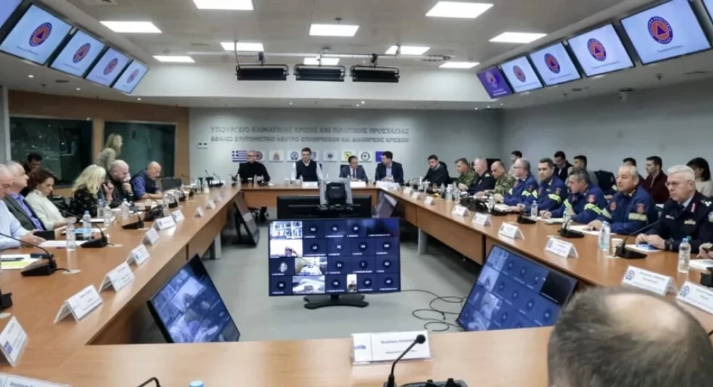 Πολιτική Προστασία: «Εγκέλαδος 2» και «Τάλως 2» - Τα δύο σχέδια SOS για τη Σαντορίνη Πολιτική Προστασία: «Εγκέλαδος 2» και «Τάλως 2» - Τα δύο σχέδια SOS για τη Σαντορίνη