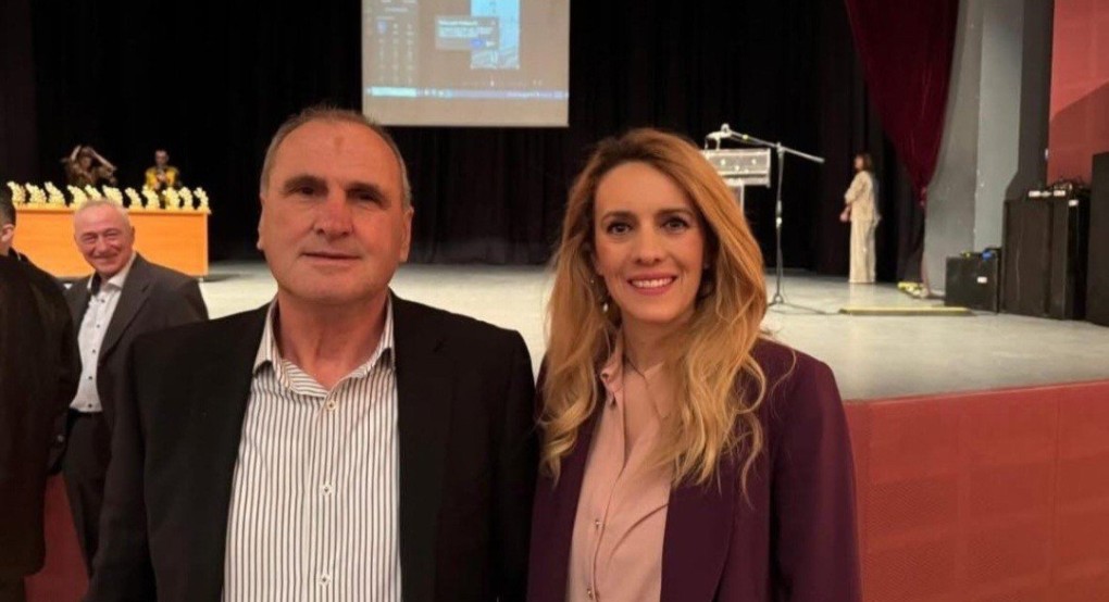 Η Ράνια Αντωνίου στην εκδήλωση βράβευσης αθλητών του Δήμου Πέλλας Η Ράνια Αντωνίου στην εκδήλωση βράβευσης αθλητών του Δήμου Πέλλας