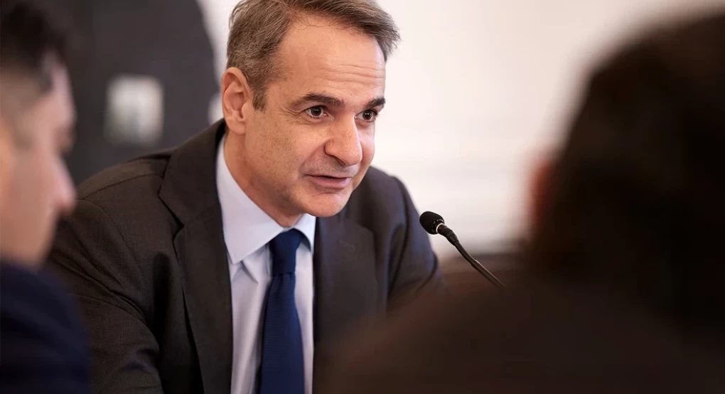 Τα τρία προτάγματα Μητσοτάκη: Διαπραγμάτευση με Τραμπ, πολιτική σταθερότητα, μετρημένες παροχές Τα τρία προτάγματα Μητσοτάκη: Διαπραγμάτευση με Τραμπ, πολιτική σταθερότητα, μετρημένες παροχές