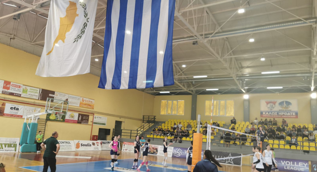 Τελικοί Σχολικοί Αγώνες Ελλάδας-Κύπρου: Με λαμπρότητα η τελετή έναρξης στο ΔΑΚ Έδεσσας Τελικοί Σχολικοί Αγώνες Ελλάδας-Κύπρου: Με λαμπρότητα η τελετή έναρξης στο ΔΑΚ Έδεσσας