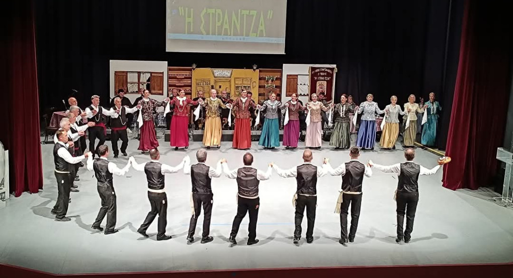 Συμβαίνει Τώρα: "ΤΑ ΑΛΗΣΜΟΝΗΤΑ" - Ένα ταξίδι στην Πατρίδα Συμβαίνει Τώρα: "ΤΑ ΑΛΗΣΜΟΝΗΤΑ" - Ένα ταξίδι στην Πατρίδα