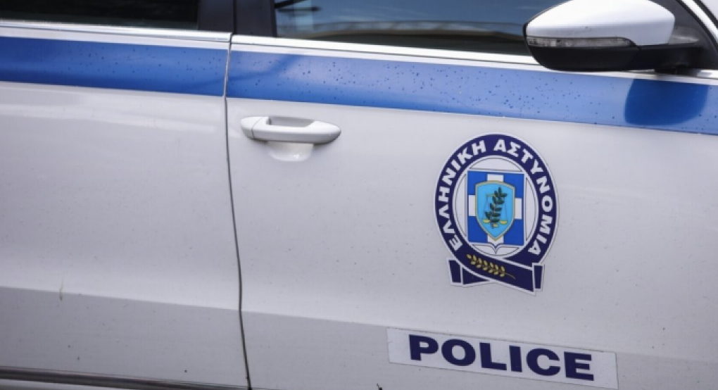 Συνελήφθη 21χρονος στο αεροδρόμιο Ηρακλείου στα πλαίσια διεθνούς εντάλματος Συνελήφθη 21χρονος στο αεροδρόμιο Ηρακλείου στα πλαίσια διεθνούς εντάλματος