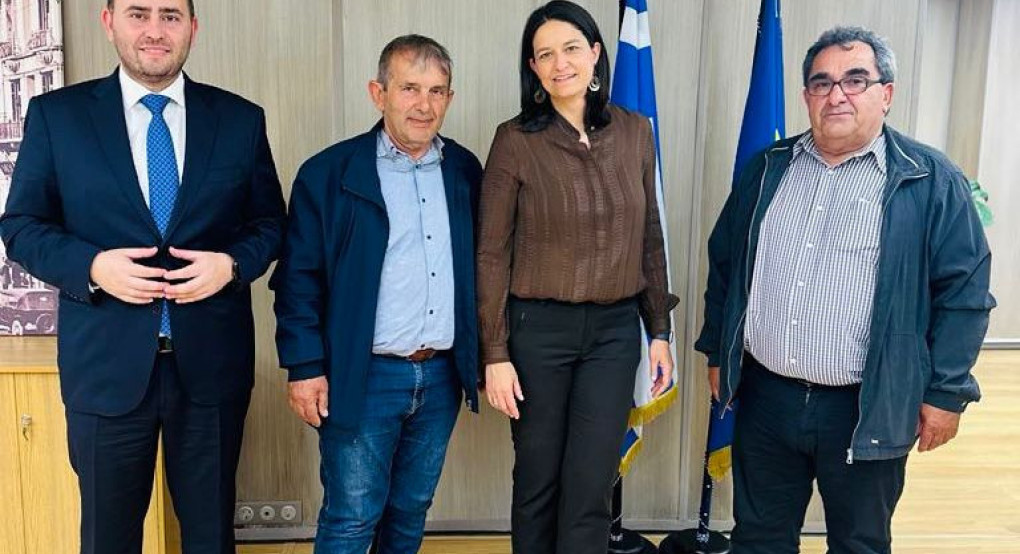 Συνάντηση Λάκη Βασιλειάδη με την Υπουργό Εργασίας με εκπροσώπους εργαζομένων ηλεκτρολόγων των ΓΟΕΒ