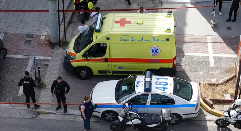 Νεκρός 20χρονος Τσέχος: Έπεσε από τον 10ο όροφο ξενοδοχείου στο κέντρο της Αθήνας Νεκρός 20χρονος Τσέχος: Έπεσε από τον 10ο όροφο ξενοδοχείου στο κέντρο της Αθήνας